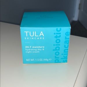 TULA 24-7 Moisture hydrating day and night cream
